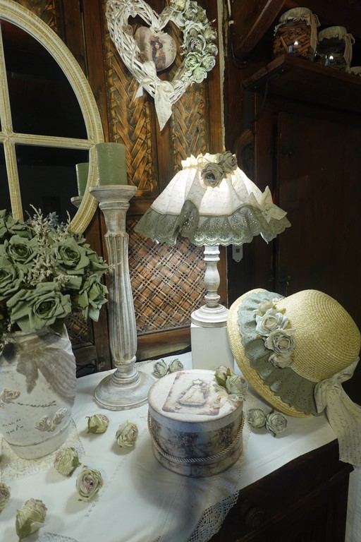 boite à chapeaux shabby chic.jpg