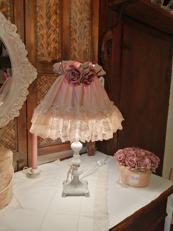 lampe métal shabby chic.jpg