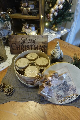 coffret cadeau confitures maison.jpg