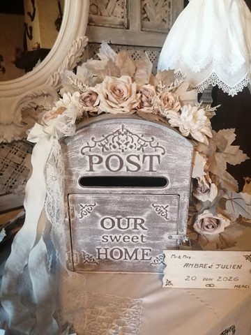 Urne mariage boite aux lettres vintage.jpg